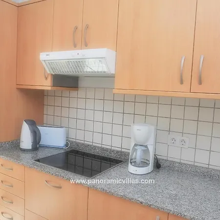 Villa Playa Blanca Sleeps 6 Pool Air Con Wifi *